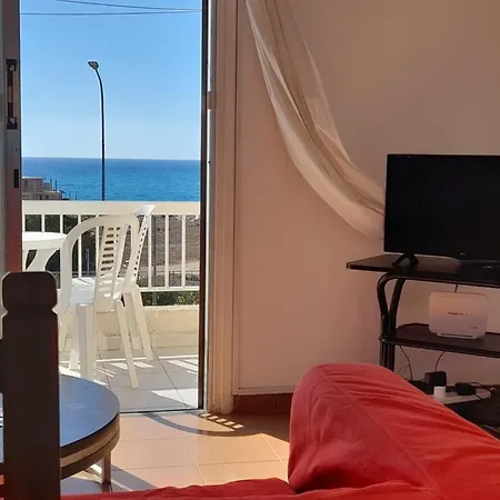 Apartment Kings Court 102
